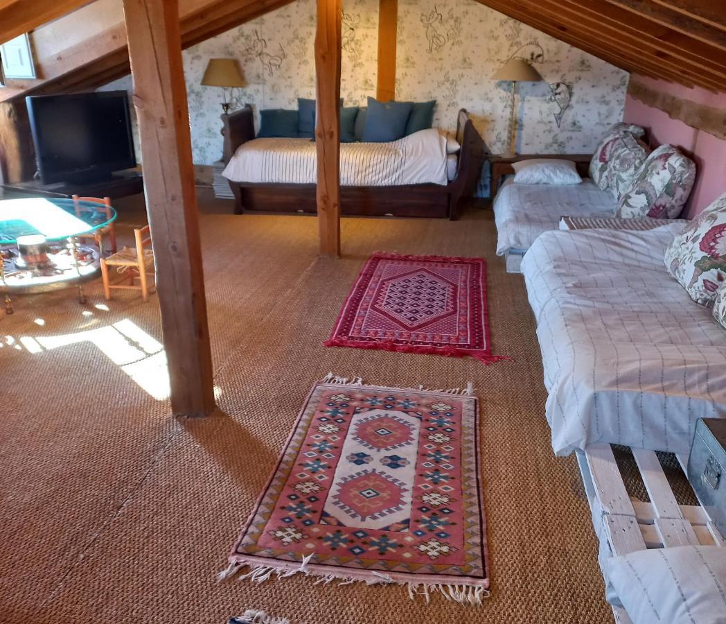 La Casa Del Herrero Requijada 外观 照片